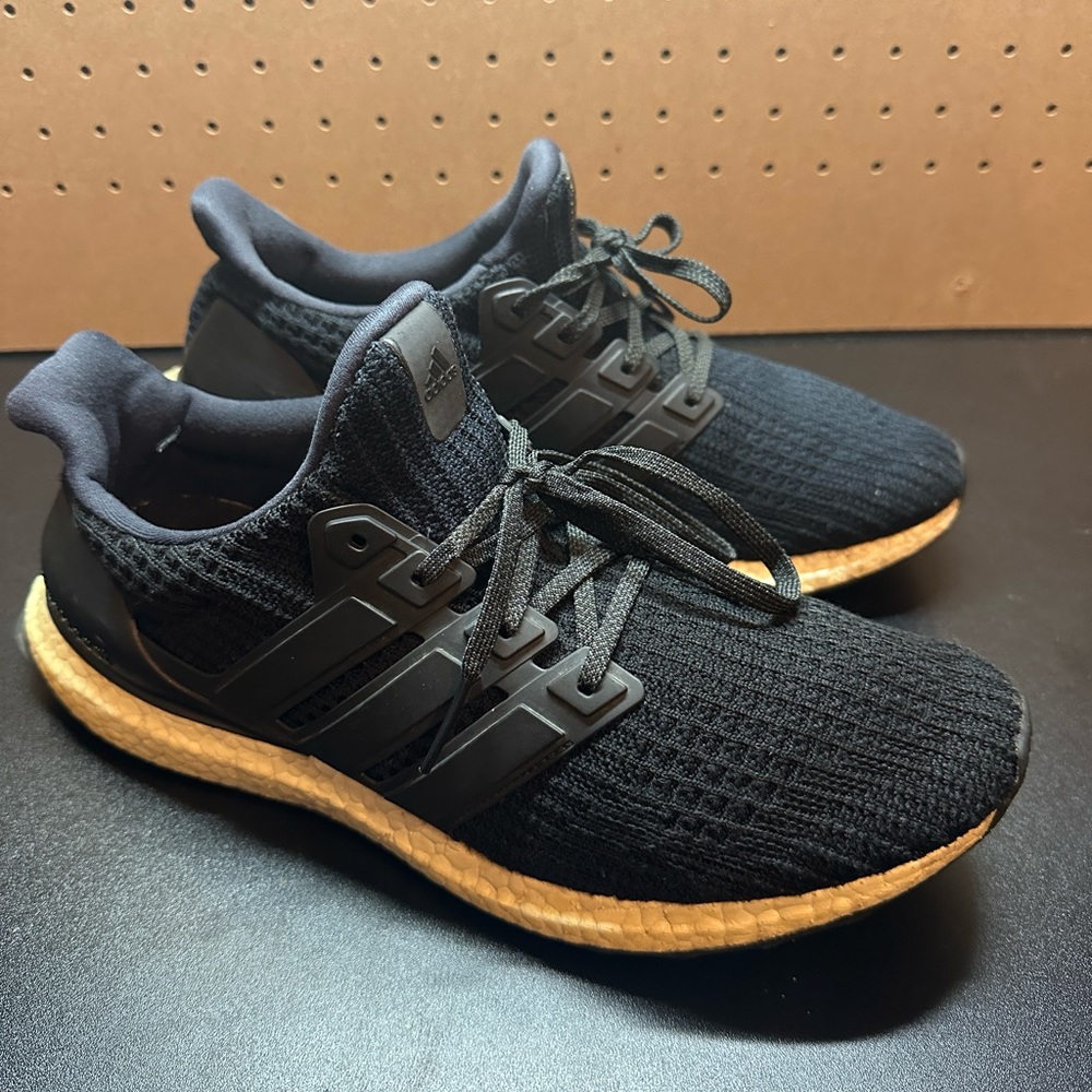 Adidas‎ Ultra-boost 5.0 DNA